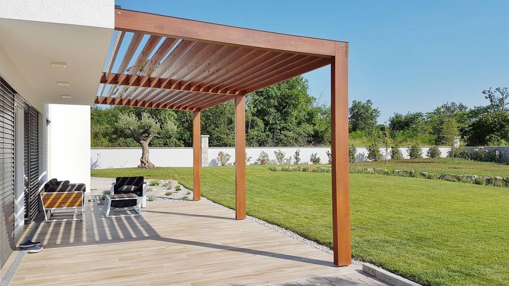 pergola.jpg